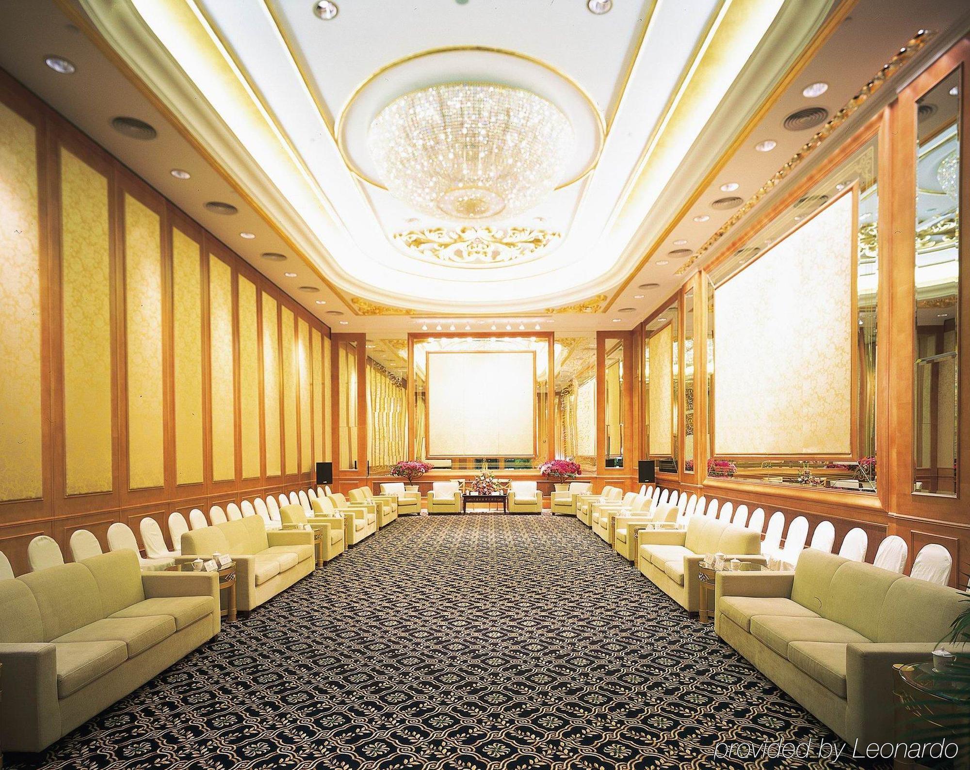 Furama Hotel Dalian Extérieur photo